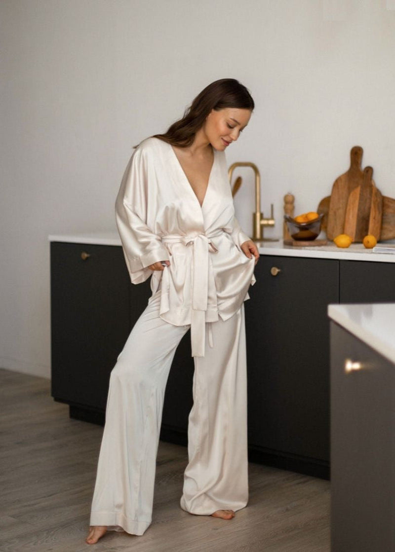 Champagne Satin Wrap Lounge Set – Belted Kimono Top & Wide-leg Pants