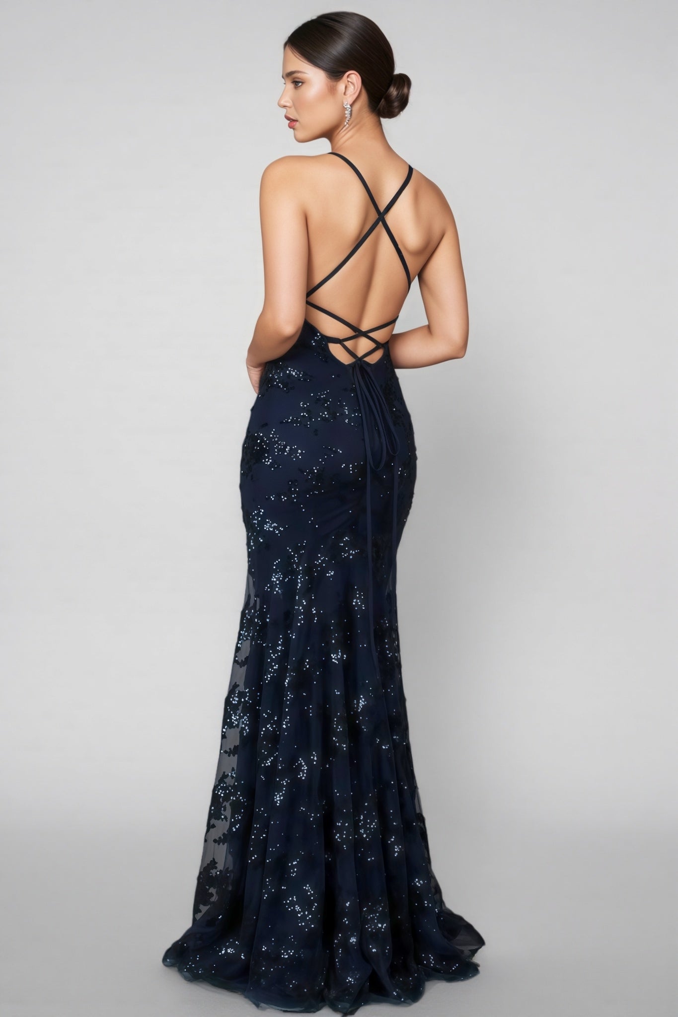 Wenda Sequin V-neck Backless Maxi Dress