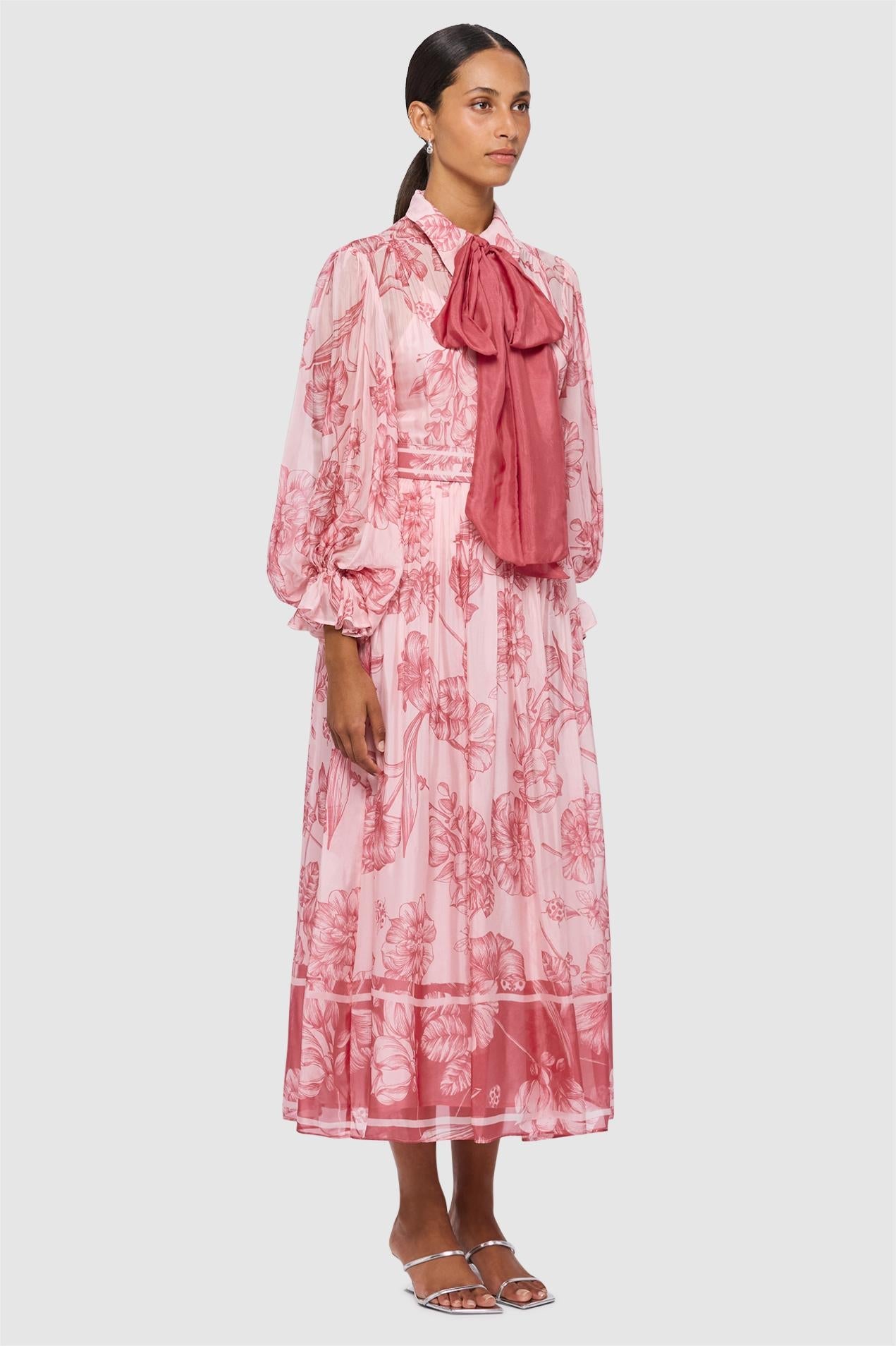 Lantern Sleeve Midi Dress With Belt