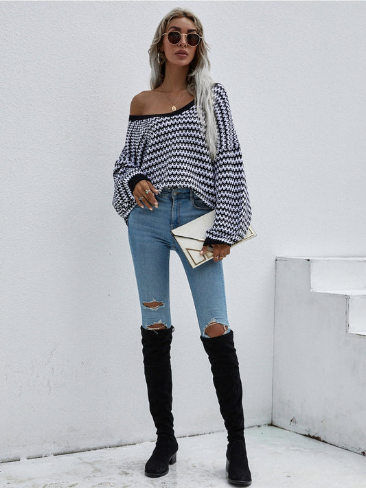| Puff Sleeve V-neck Sweater - Black