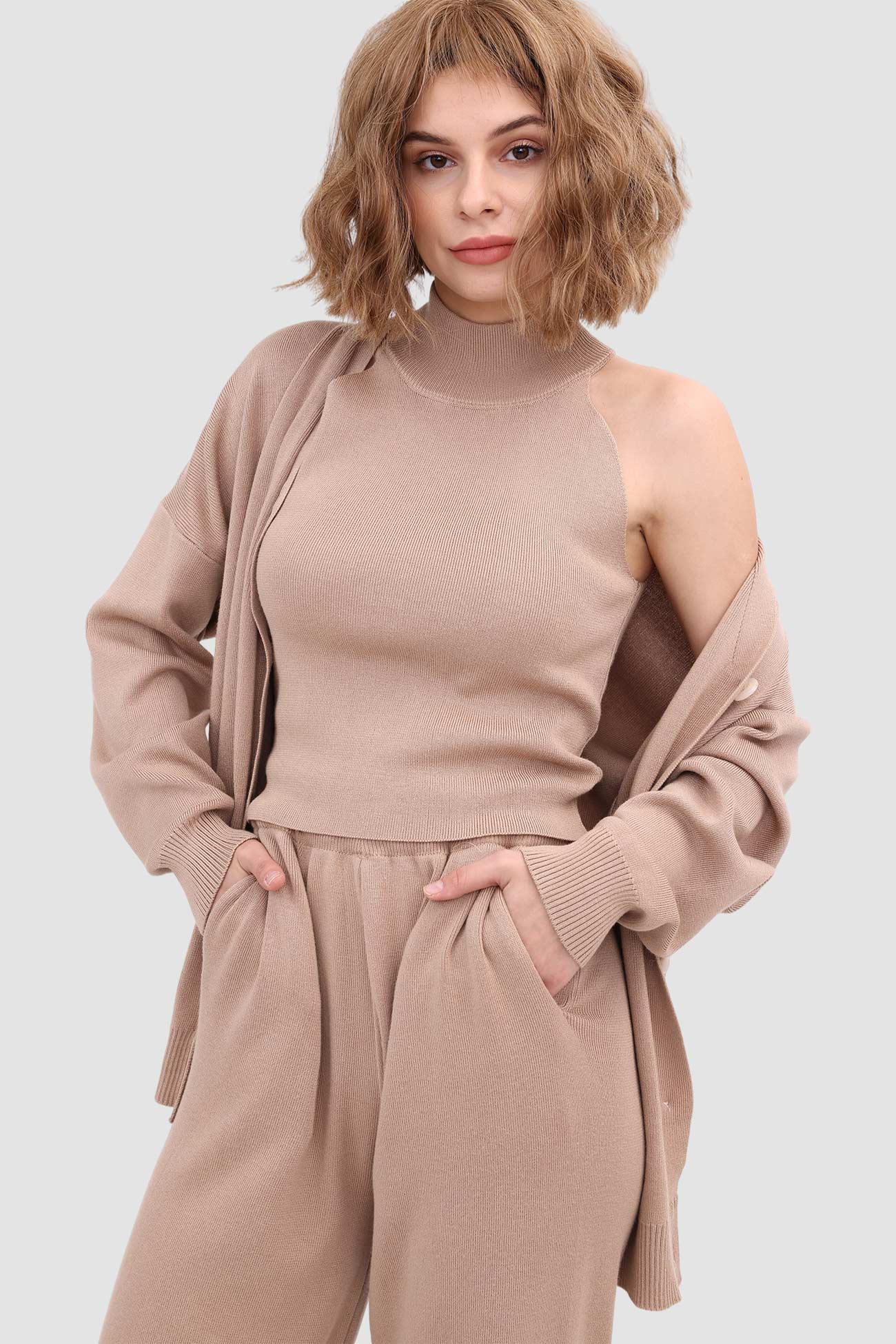 Knit Crop Tank Top & Pants & Robe
