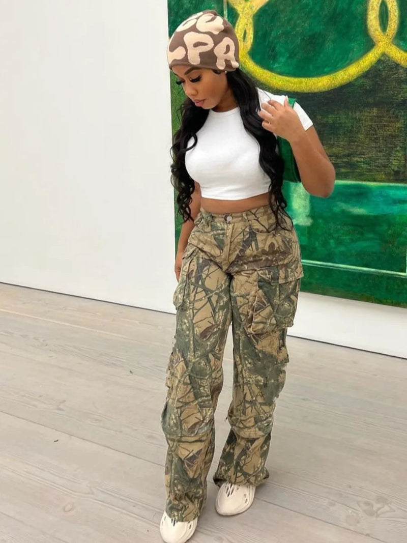 Loose-fit Camo Cargo Sweatpants