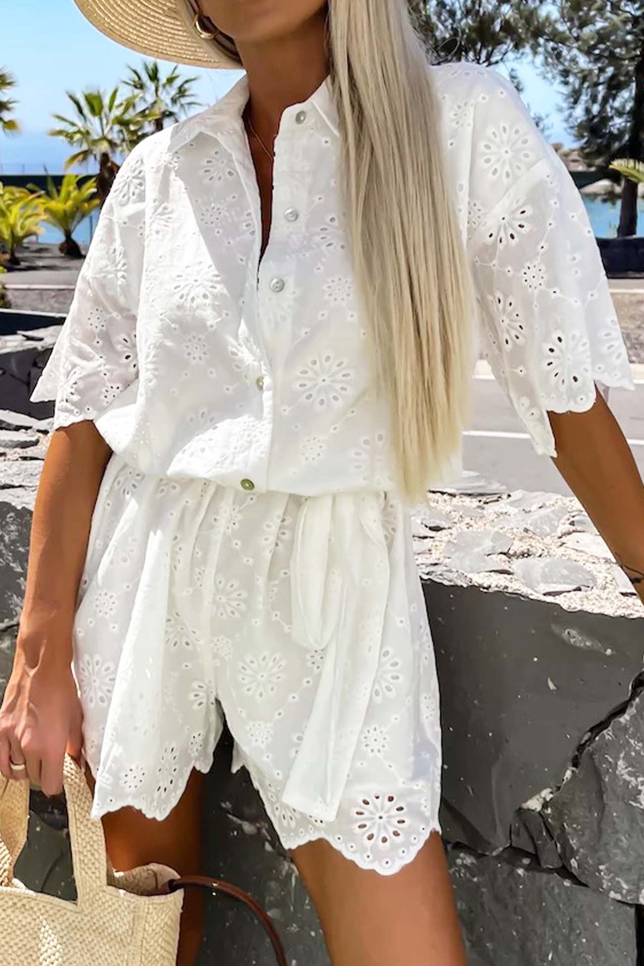 Lapel Embroidery Tie-waist Rompers