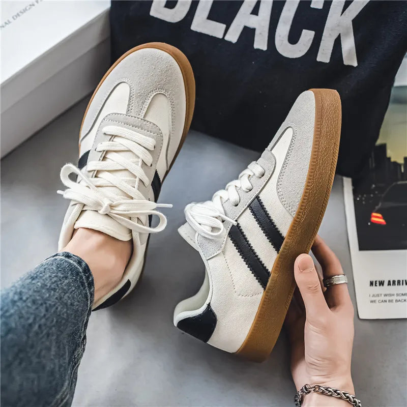 Retro German Training Shoes Lace-up Lightweight Comfortable Sports Flat Shoes Skateboard Running Shoes