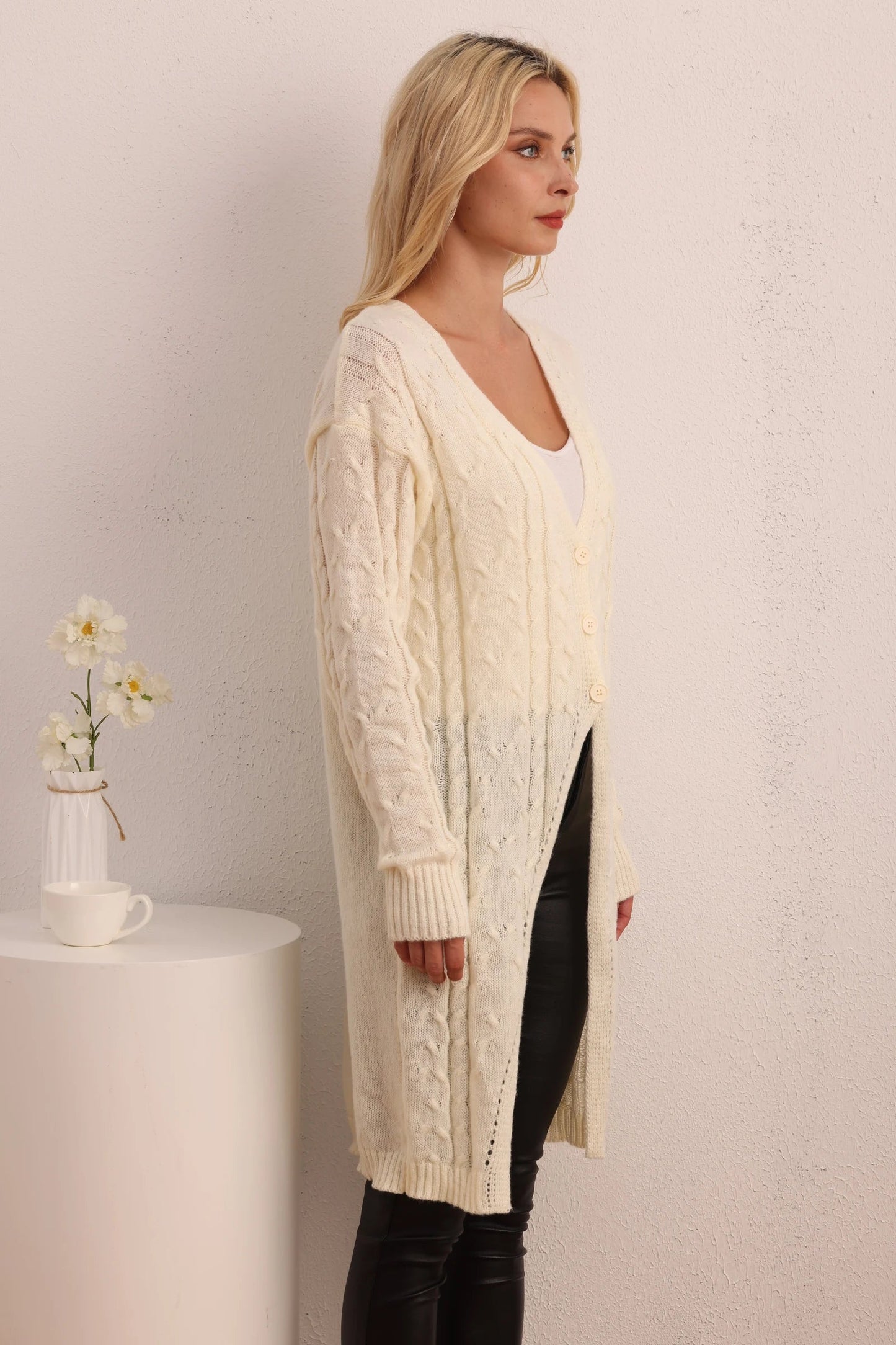 New Long Knitted Long-sleeved Twist Button Cardigan