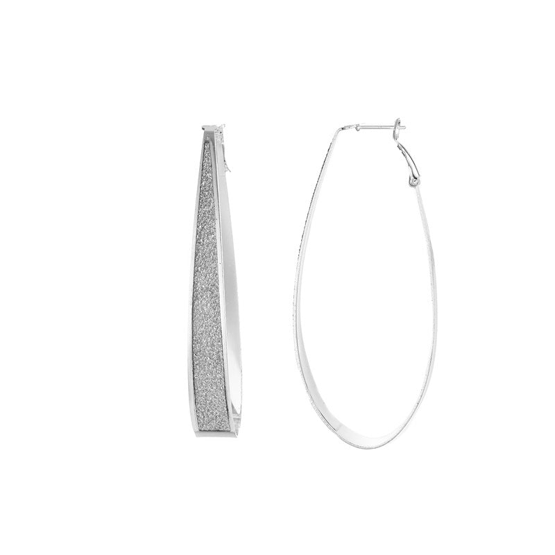 Romantic Silver Earring for Special Moments