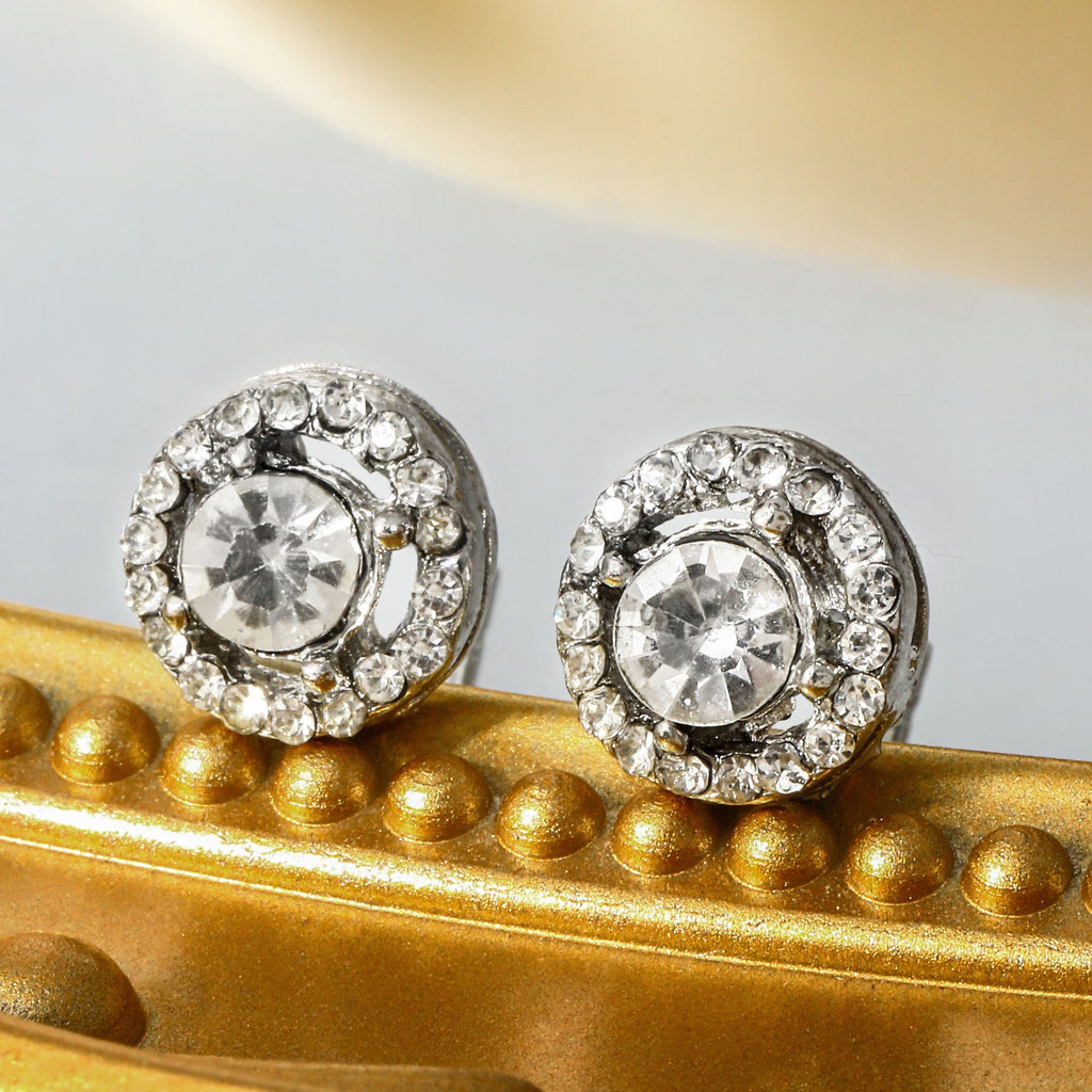 Classic Earring with Timeless Appeal