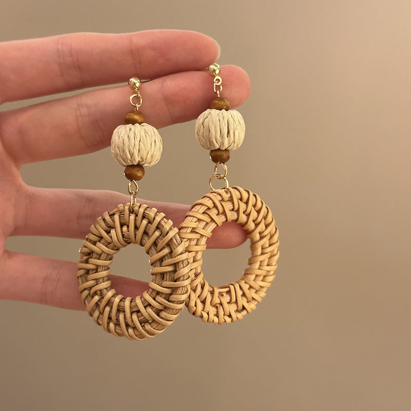 Classic Earring with Timeless Appeal