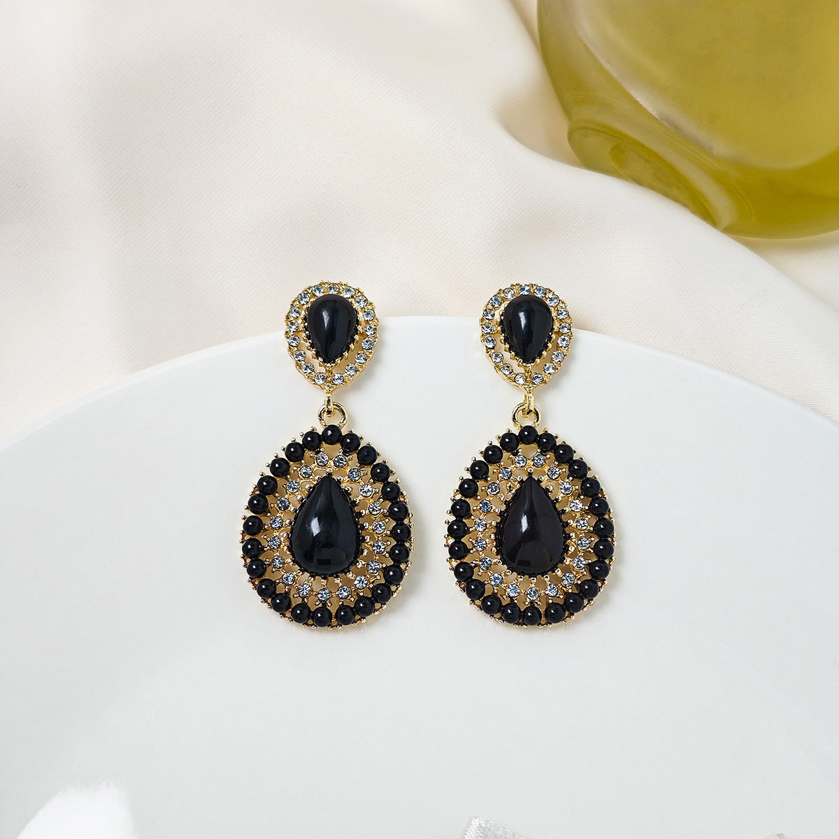 Classic Earring with Timeless Appeal
