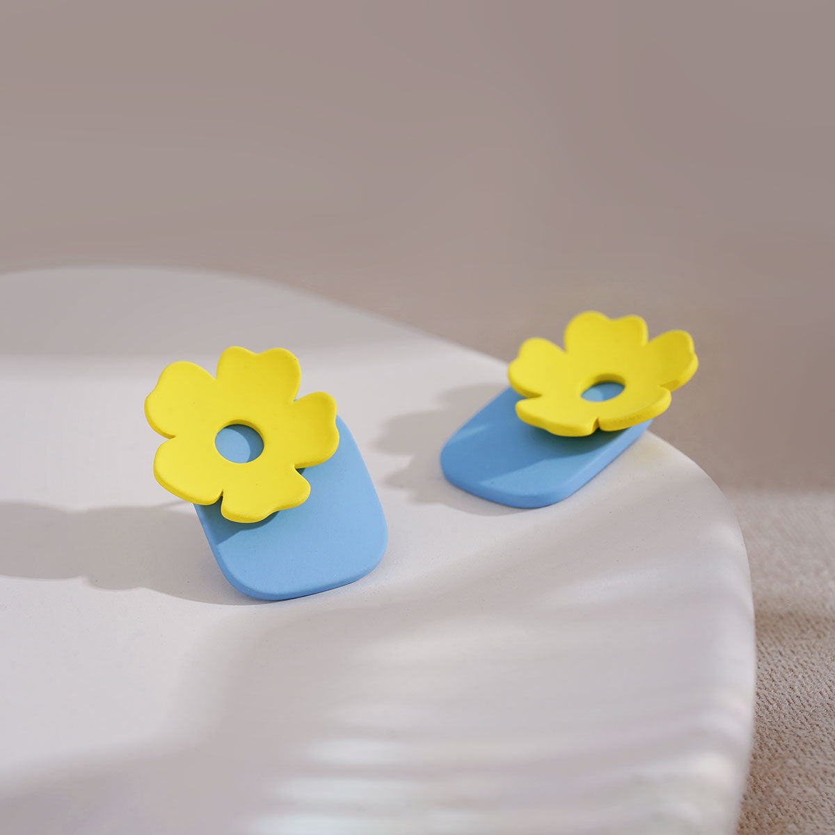 Vintage Handmade Earring