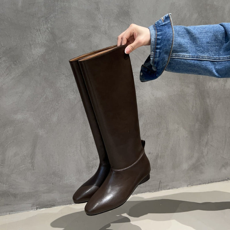 Korean Style Simple Flat Retro Pointed Boots