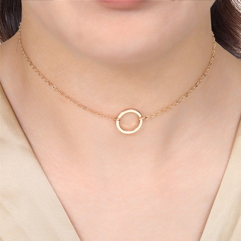 Beautiful Gold Necklace with Unique Style