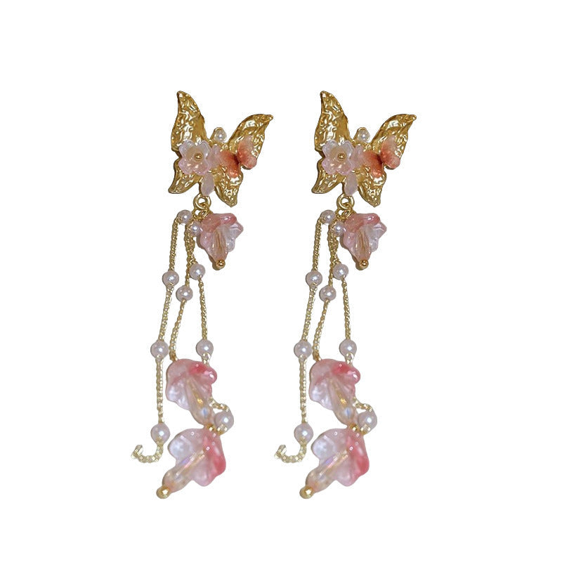 Charming Earring for Any Occasion