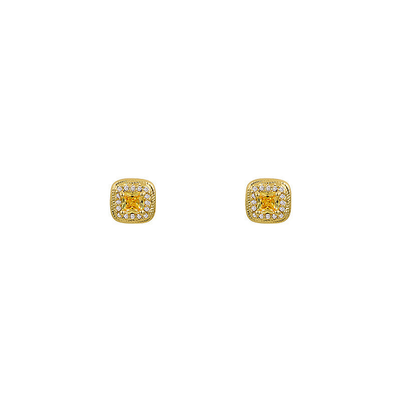 Beautiful Earring with Unique Style