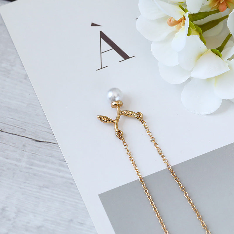 Classic Pearl Necklace with Timeless Appeal