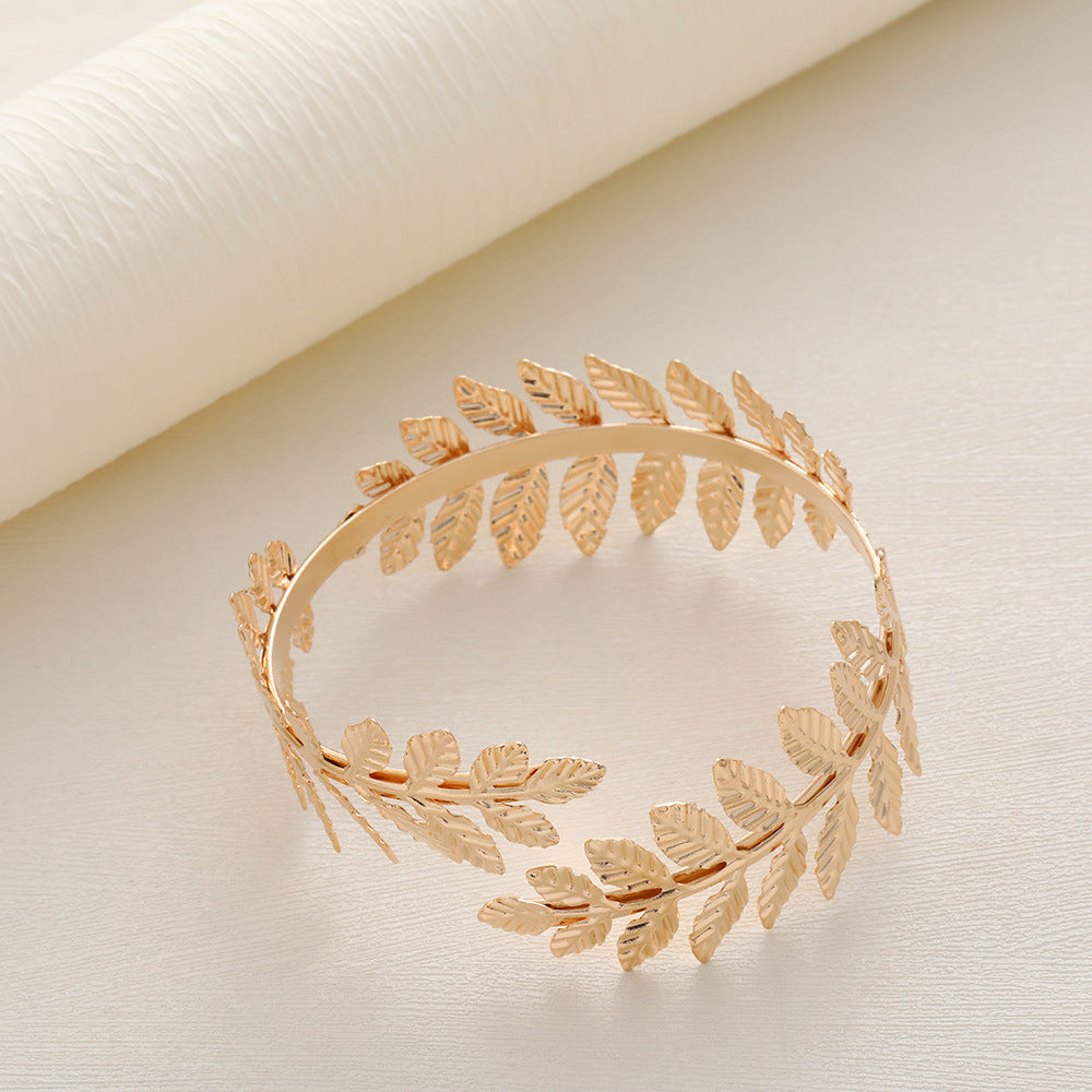 Delicate Artisan Gold Bracelet