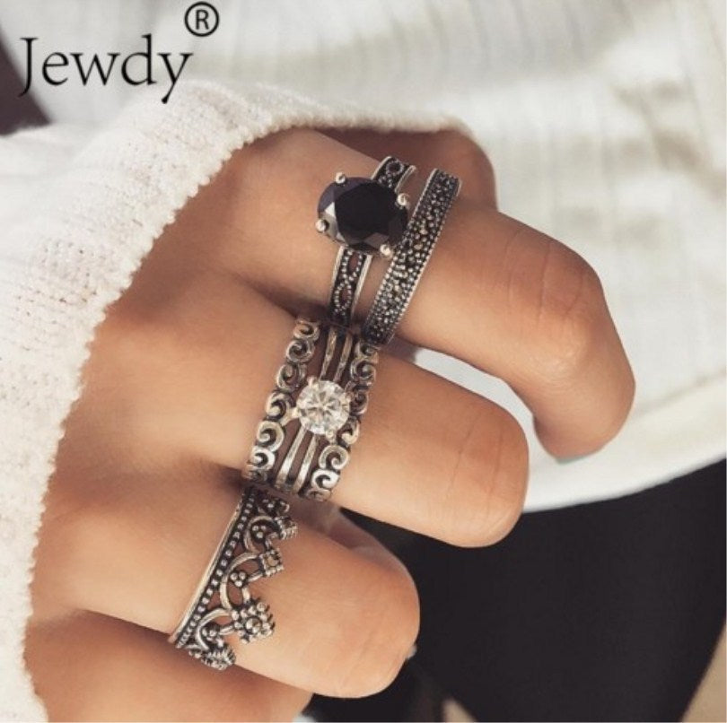 Elegant Silver Set for Every Occasion