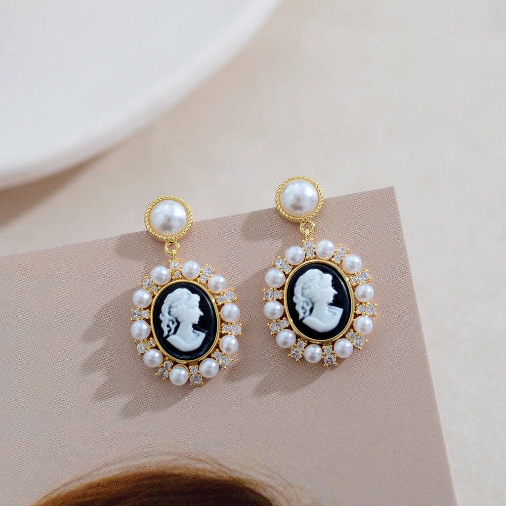 Vintage Handmade Pearl Earring