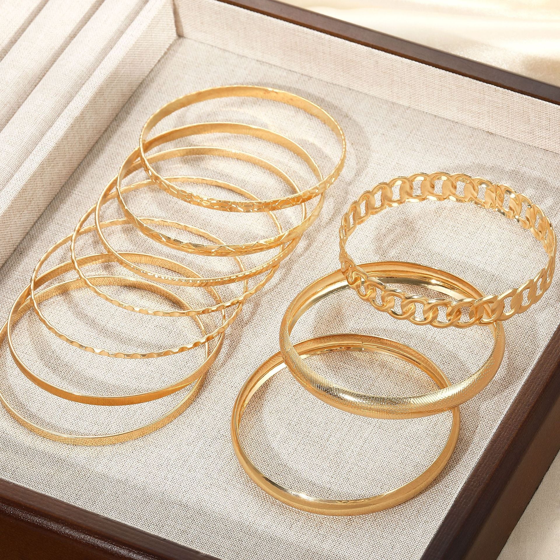 Stunning Piece for Daily Wear
