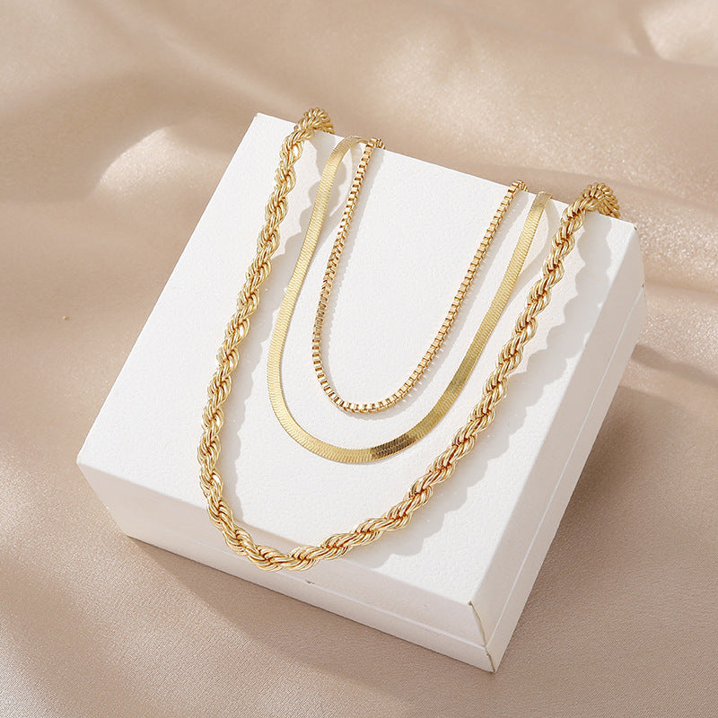 Charming Gold Set for Any Occasion