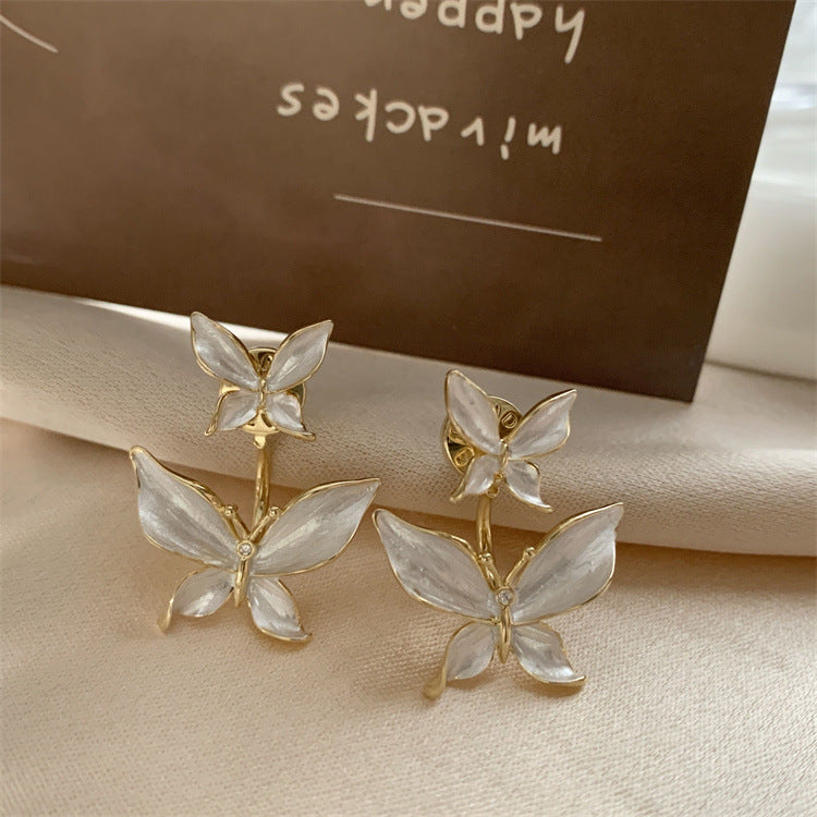 Beautiful Earring with Unique Style
