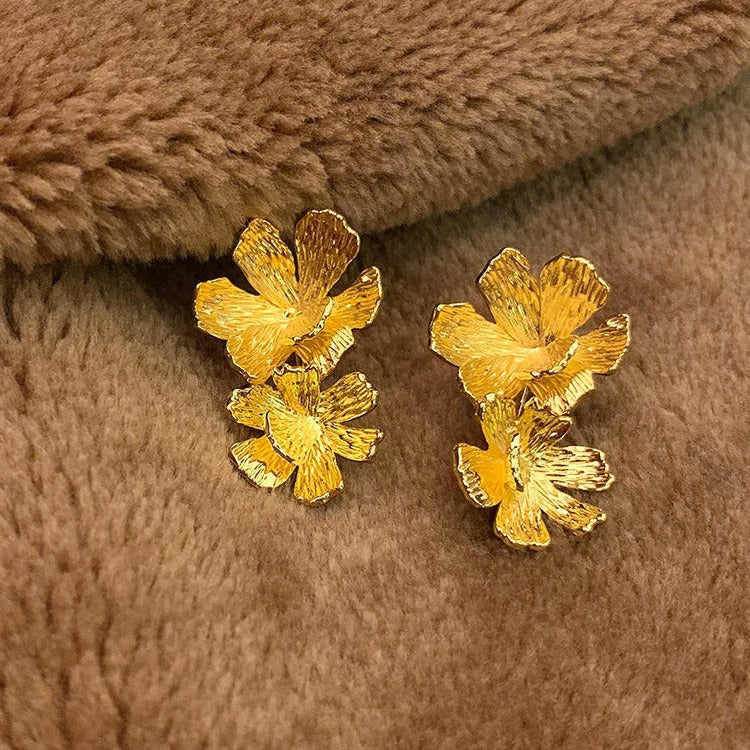 Stunning Earring for Daily Wear