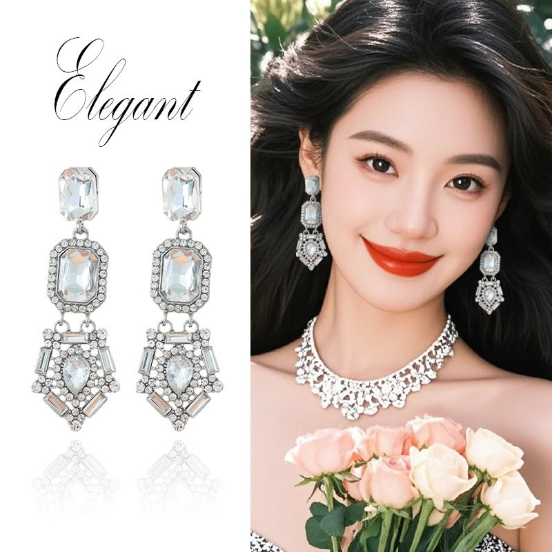 Classic Earring with Timeless Appeal