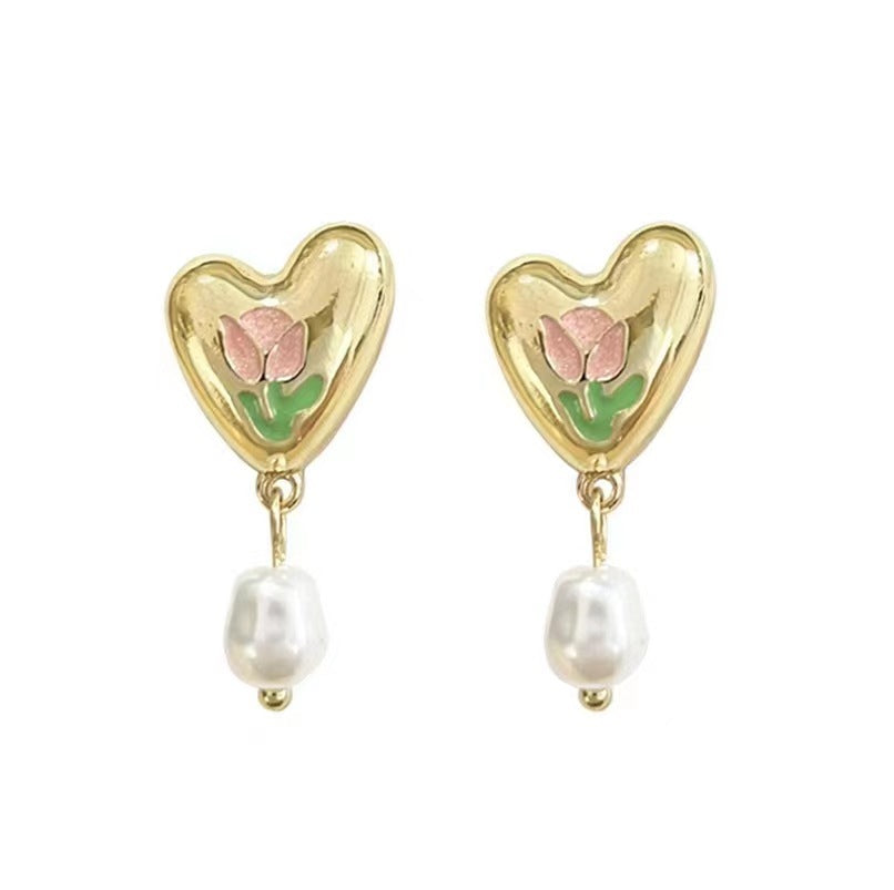 Stunning Pearl Earring for Daily Wear