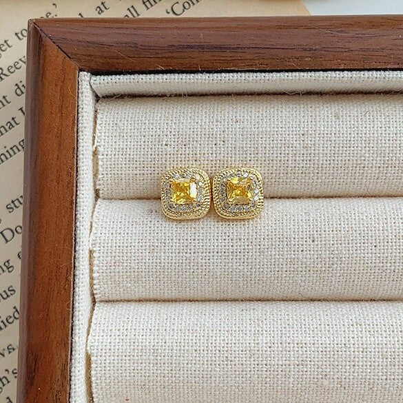 Beautiful Earring with Unique Style