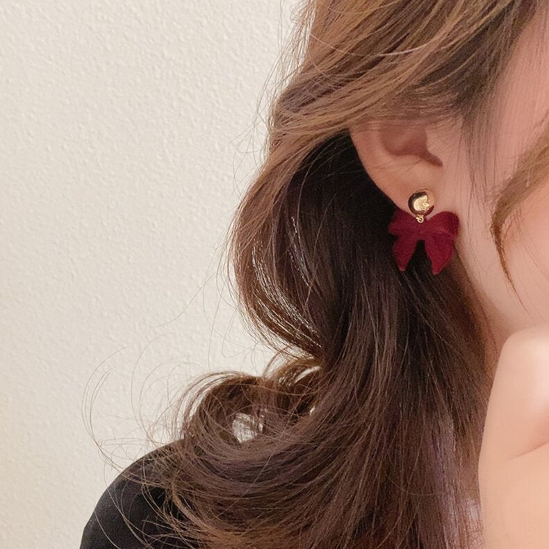 Stunning Earring for Daily Wear