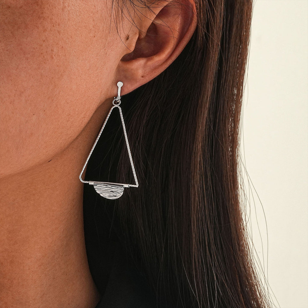Stunning Earring for Daily Wear