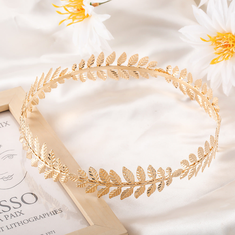 Charming Gold Ring for Any Occasion