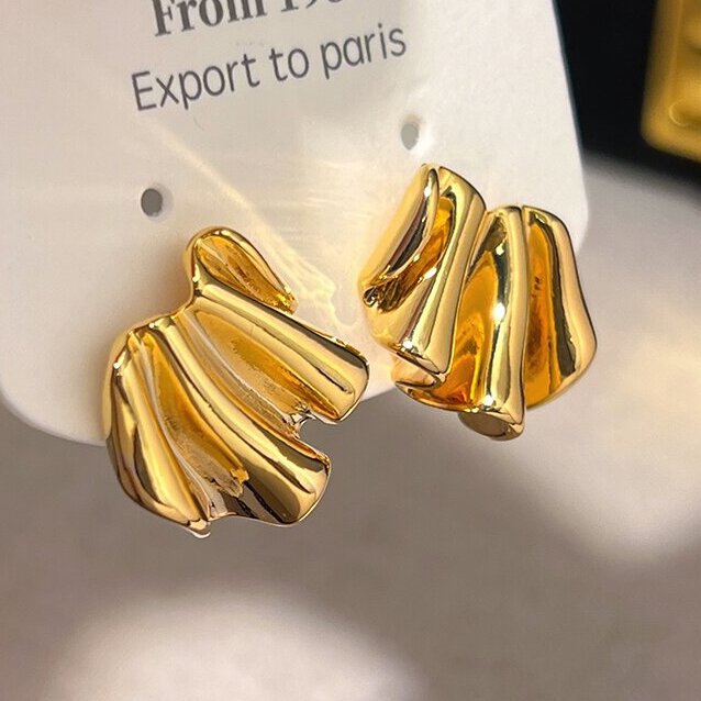 Vintage Handmade Earring
