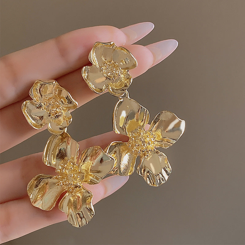 Delicate Artisan Gold Earring