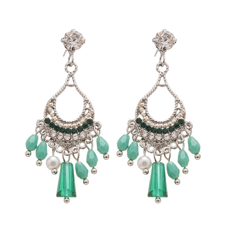 Charming Earring for Any Occasion