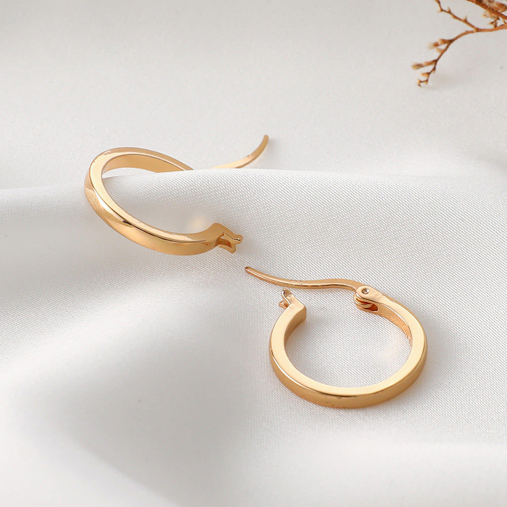 Delicate Artisan Gold Earring