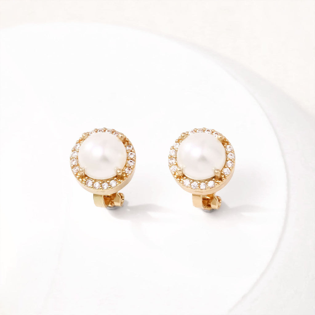Romantic Pearl Earring for Special Moments