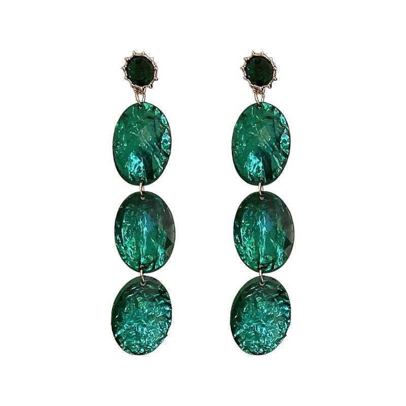 Classic Earring with Timeless Appeal
