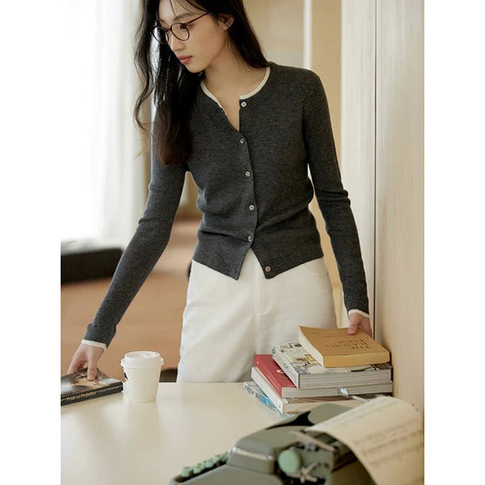 Button-up Cardigan Sweater With White Inner Layer