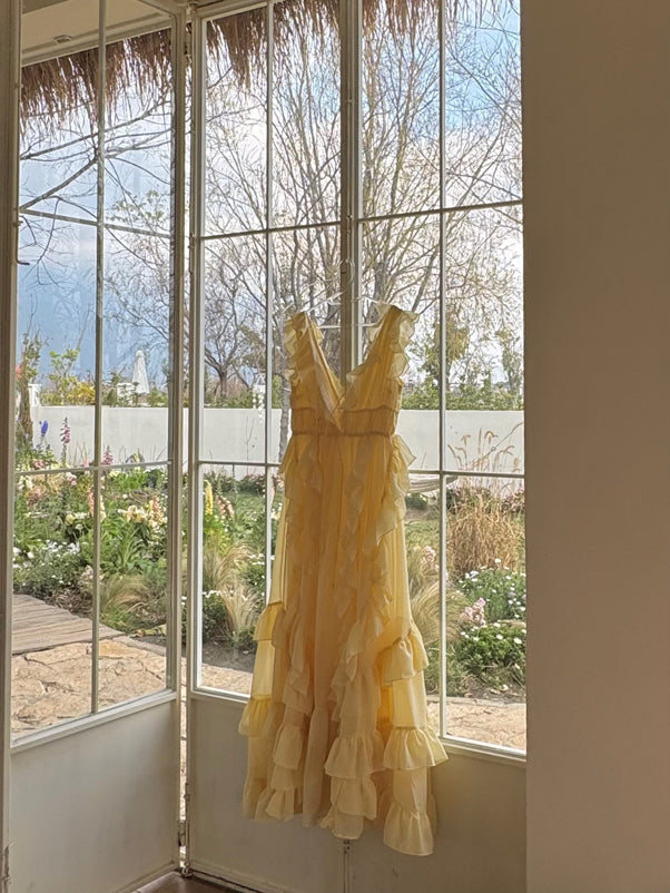 Sunset Ruffle Asymmetrical Maxi Dress _ Romantic Flowy Vacation Look Gunne Sax Dress
