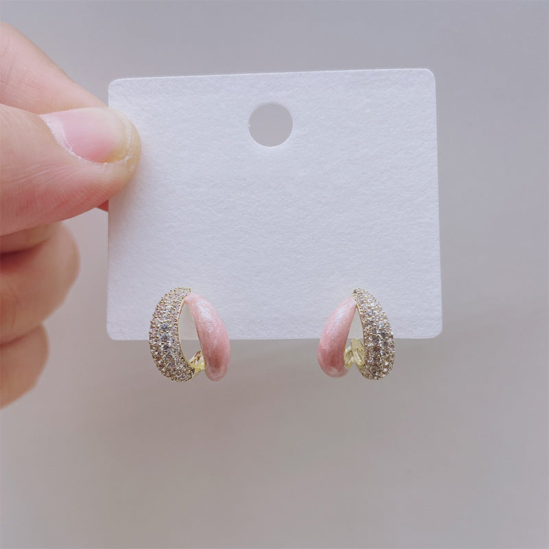 Charming Earring for Any Occasion