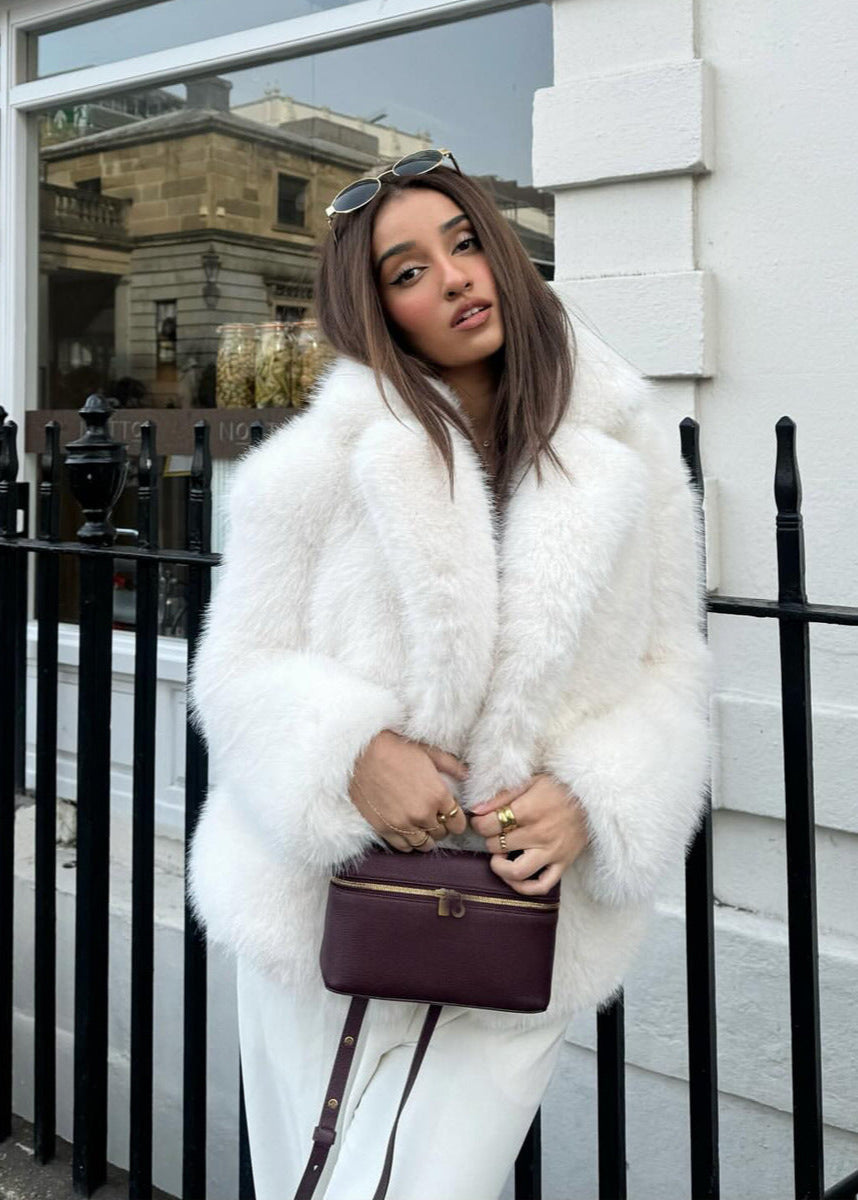 Vienna Luxe Faux Fur Coat – Soft Short Winter Jacket