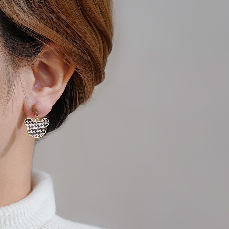Elegant Earring for Every Occasion