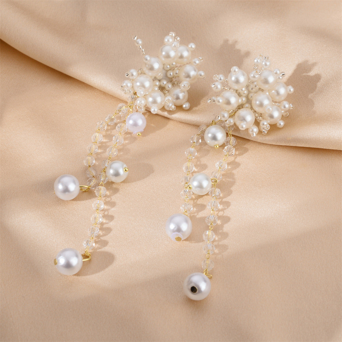 Classic Pearl Earring with Timeless Appeal