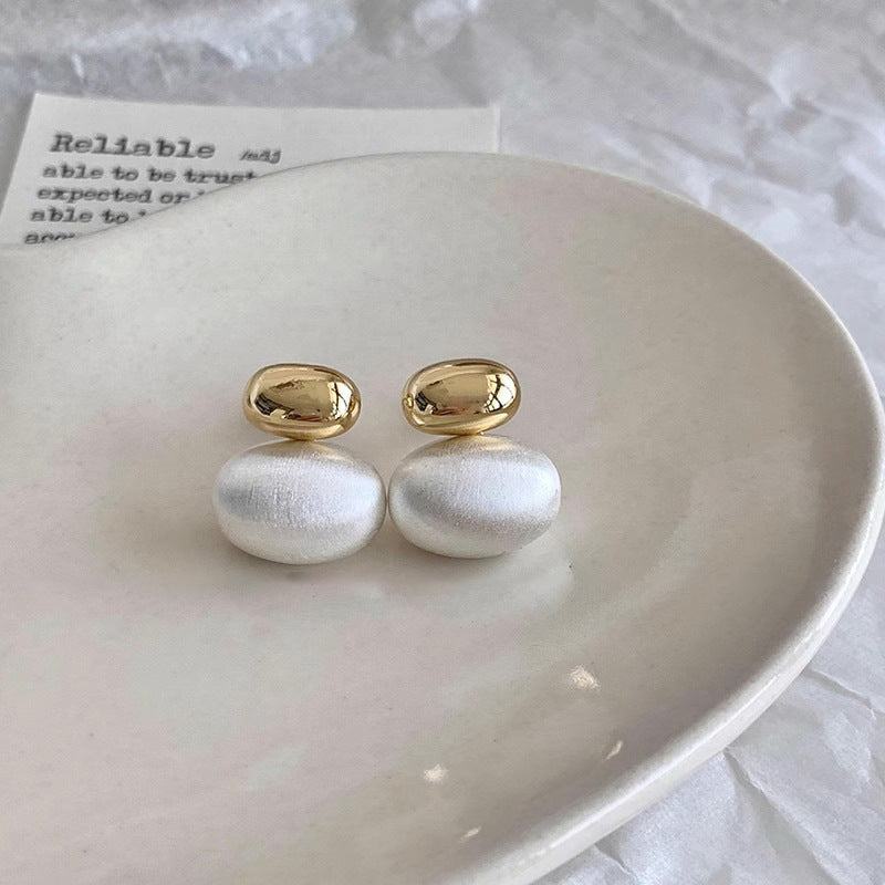 Beautiful Earring with Unique Style