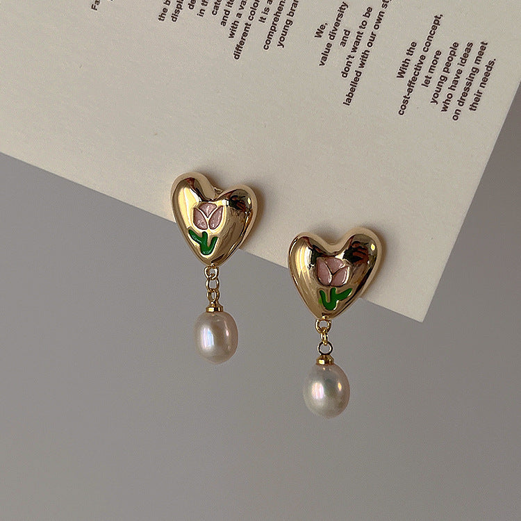 Stunning Pearl Earring for Daily Wear