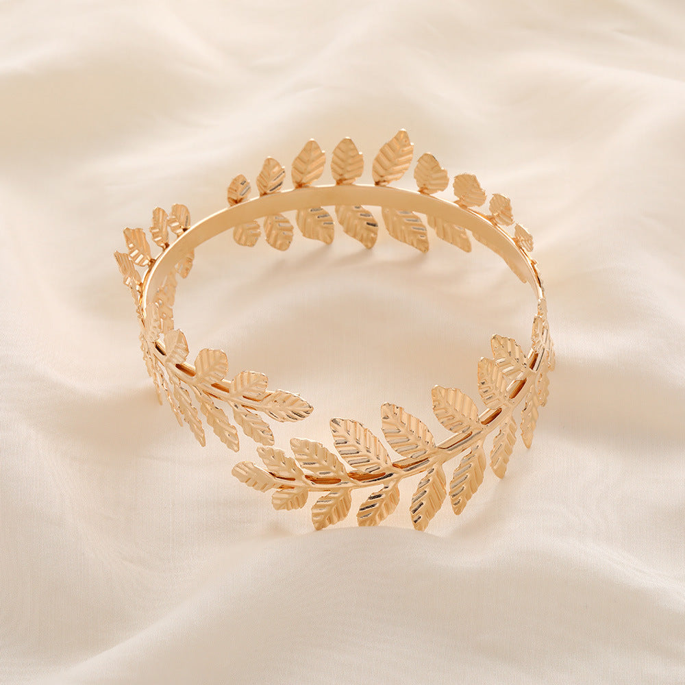 Delicate Artisan Gold Bracelet