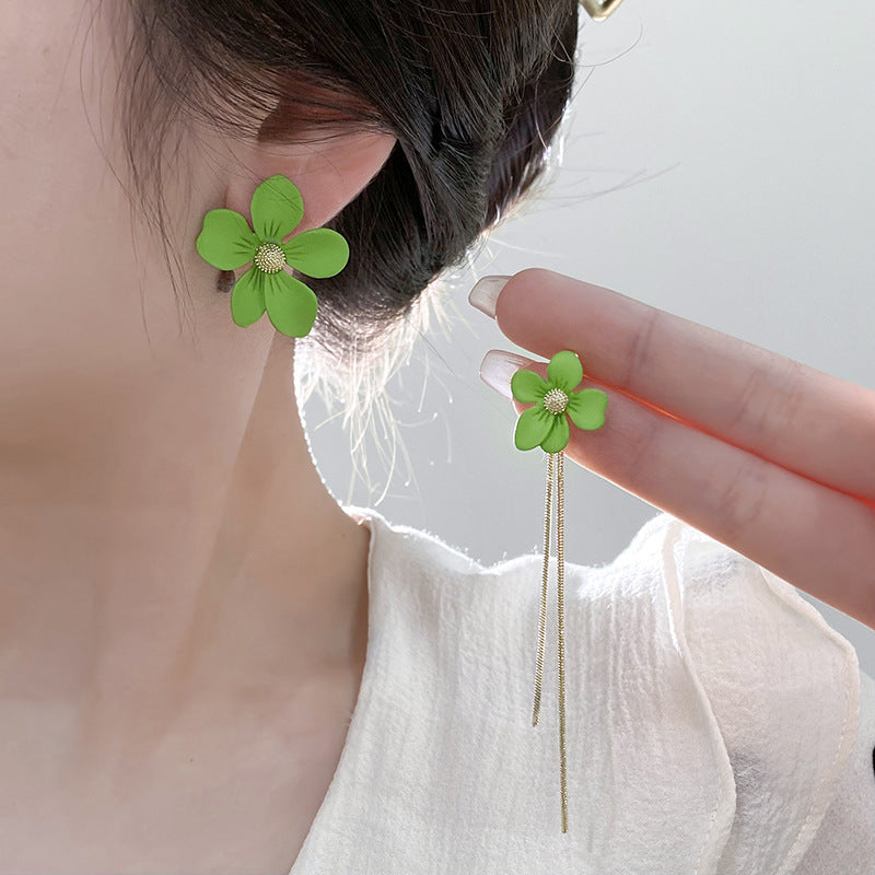 Romantic Earring for Special Moments