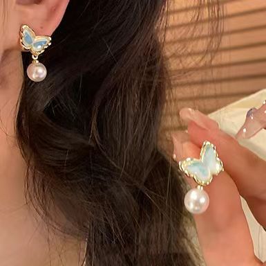 Delicate Artisan Earring