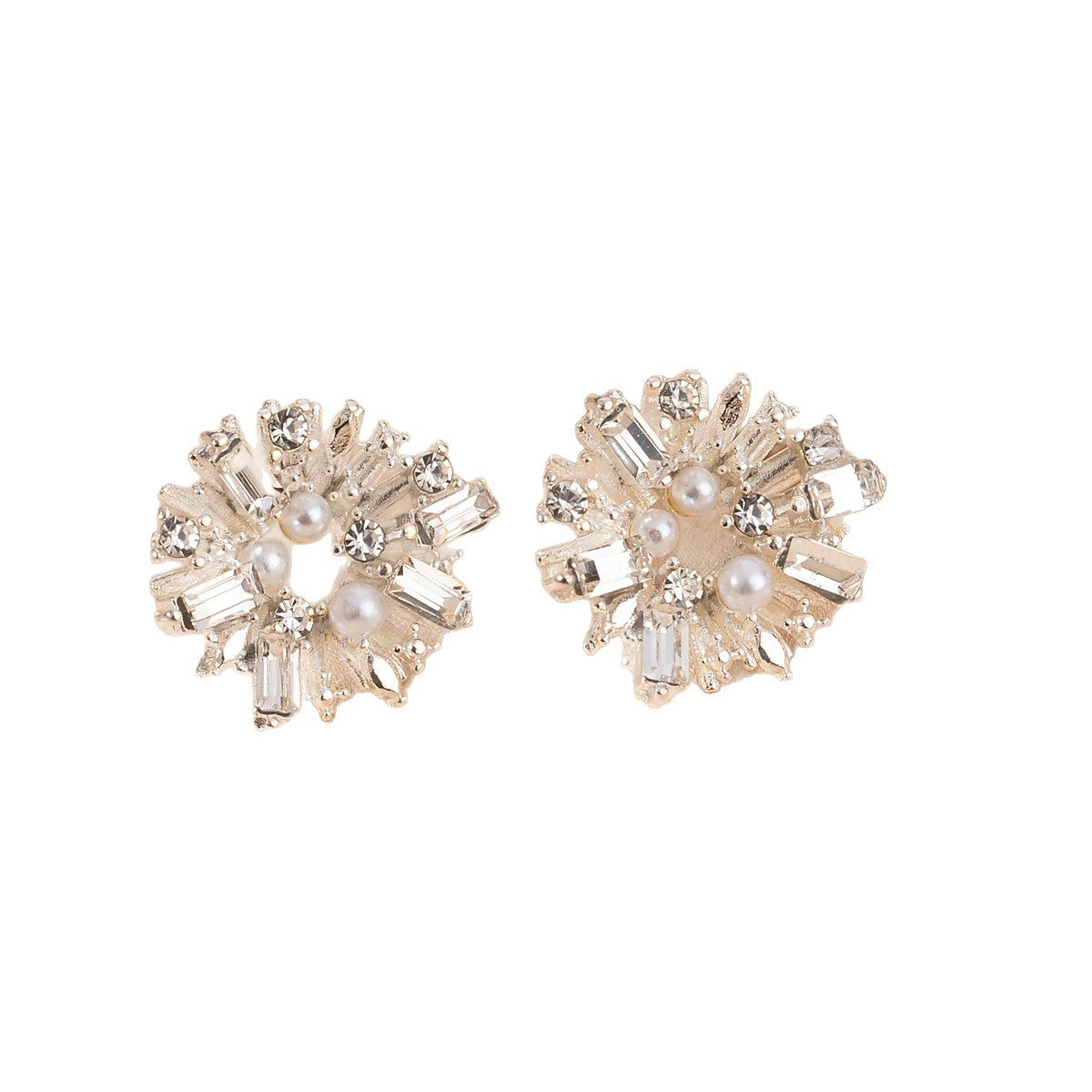 Delicate Artisan Pearl Earring